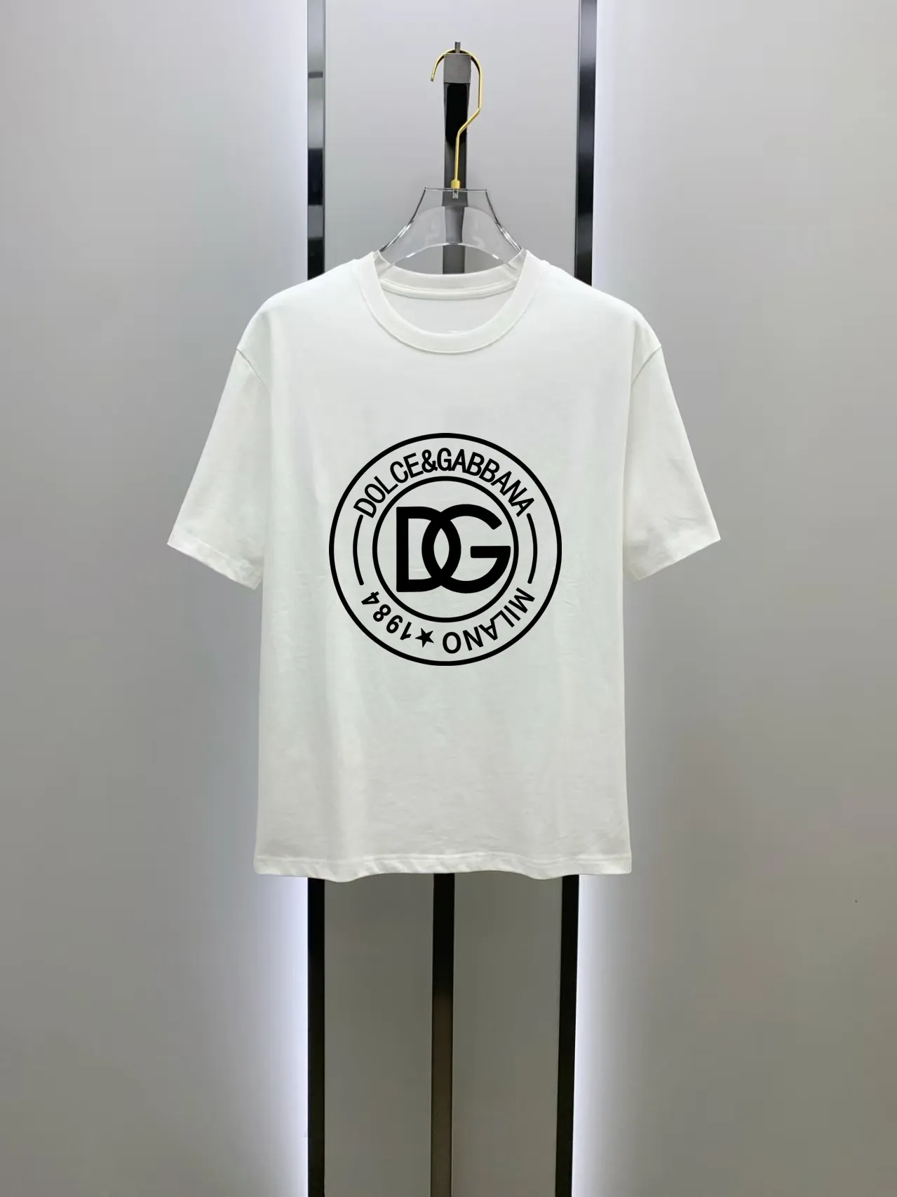 # 2026 New Arrival New Arrival T Premium ！ logo Premium . . . . . ！ ！ ：Black。White！ Sizes： S M L XL XXL ：50 52 55 58 61 ：69 71 73 75 77 ：48 50 53 56 58 ：22 22.5 23 23.5 24 ， 1-3CM